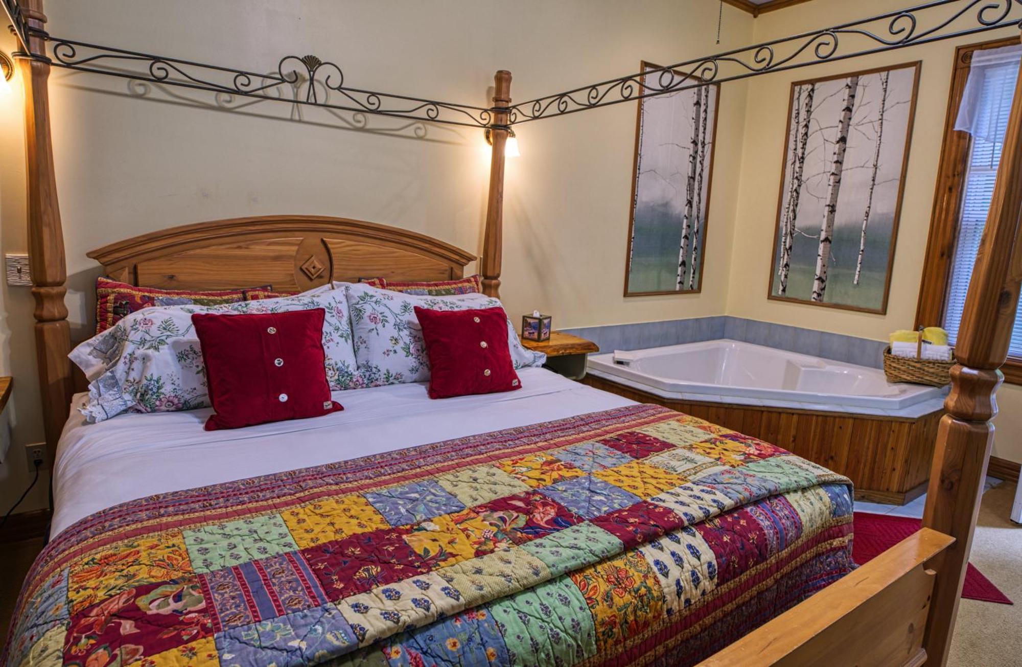 Rockwell Falls Inn And Wine Bar Lake Luzerne Chambre photo
