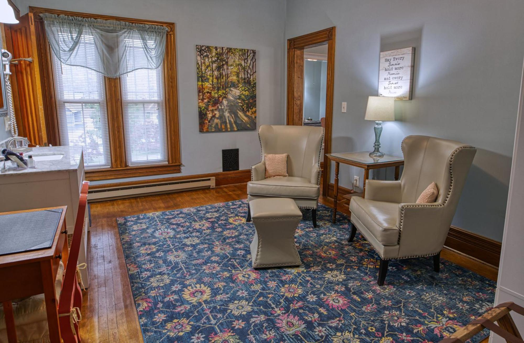 Rockwell Falls Inn And Wine Bar Lake Luzerne Extérieur photo